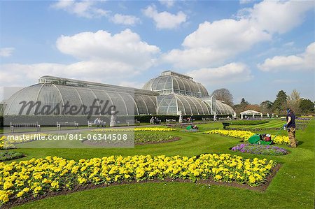 Palm House au printemps, Royal Botanic Gardens, Kew, patrimoine mondial de l'UNESCO, Londres, Royaume-Uni, Europe