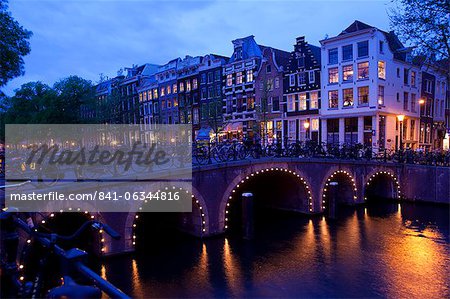 Canal et le pont, Amsterdam, Hollande, Europe