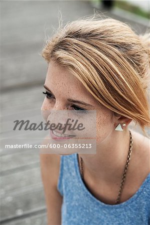 Porträt von Teenage Girl, Mannheim, Baden-Württemberg, Deutschland