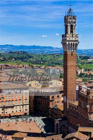 Overview of View of Palazzo Pubblico and Il Campo, Siena, Tuscany, Italy Overview of View of Palazzo Pubblico and Il Campo, Siena, Tuscany, Italy