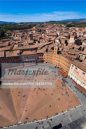 Overview of Il Campo, Siena, Tuscany, Italy