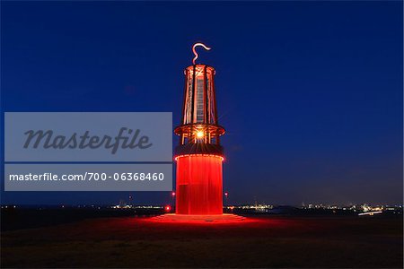 Lampe Mining éclairée la nuit, Rheinpreussen de la Halde, Moers, Rhénanie du Nord-Westphalie, Allemagne