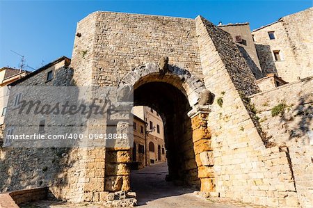 Ancienne porte étrusque de Volterra en Italie