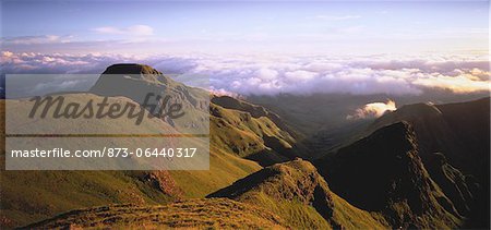 Sommet de montagne gamme cathédrale, Drakensberg Kwazulu Natal, Afrique du Sud