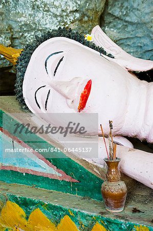 Buddha statue at Tham Sang Caves, Vang Vieng, Laos, Indochina, Southeast Asia, Asia