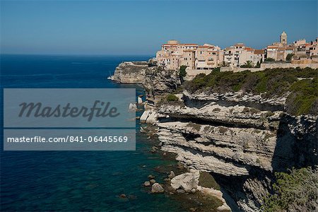 The Haute Ville perched on limestone cliffs in Bonifacio, Corsica, France, Mediterranean, Europe