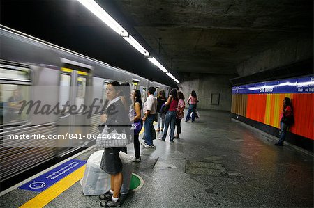 Station de métro, Sao Paulo, Brésil, Amérique du Sud