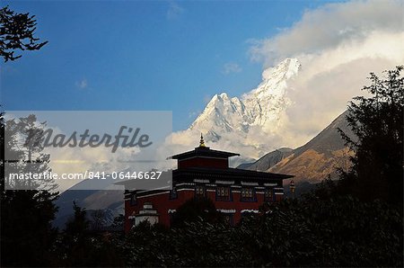 Monastère de Dingboche et Ama Dablam, Parc National de Sagarmatha, Site du patrimoine mondial de l'UNESCO, le District de Solukhumbu, Sagarmatha, région de l'est (Purwanchal), Népal, Himalaya, Asie