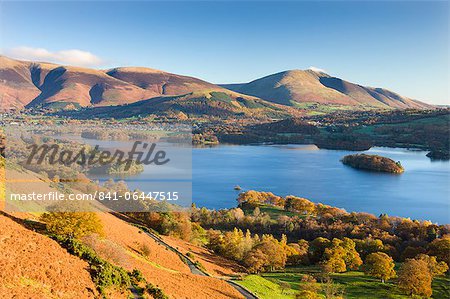 Derwent Water, Skiddaw and Blencathra from the slopes of Catbells, Lake District National Park, Cumbria, England, United Kingdom, Europe