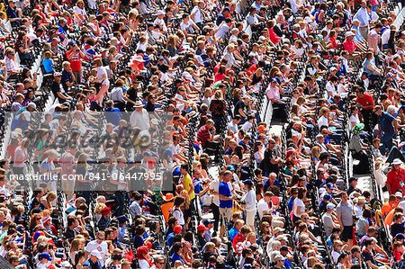 Grande foule de spectateurs dans une sports arena, Londres, Royaume-Uni, Europe Grande foule de spectateurs dans une sports arena, Londres, Royaume-Uni, Europe