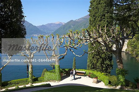 Gardens of the Villa del Balbianello on Punta di Lavedo in spring sunshine, Lenno, Lake Como, Italian Lakes, Italy, Europe