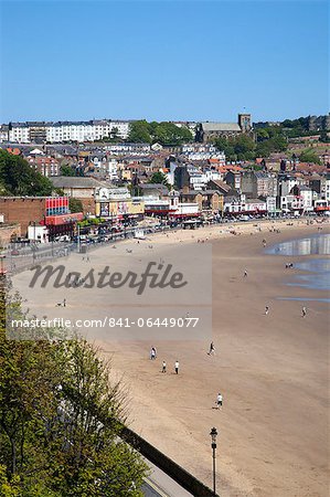 South Sands from the Cliff Top, Scarborough, North Yorkshire, Yorkshire, England, United Kingdom, Europe