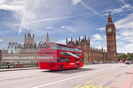 Westminster Bridge and the Houses of Parliament, Westminster, London, England, United Kingdom, Europe