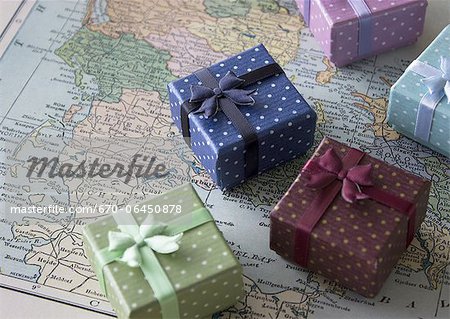 Coffrets-cadeaux sur une carte Coffrets-cadeaux sur une carte