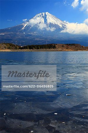 Mount Fuji and Lake Tanuki in Fujinomiya, Shizuoka Prefecture
