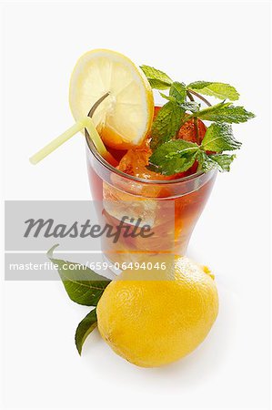 Iced tea with lemon and mint Iced tea with lemon and mint