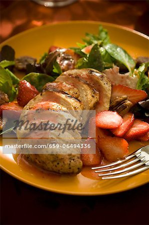 Sliced Chicken Breast with Strawberry and Mixed Greens Salad
