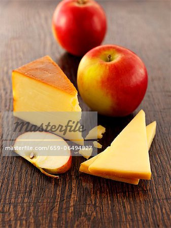 Smoked Cheddar and apples