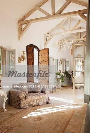 Luxury livingroom and foyer