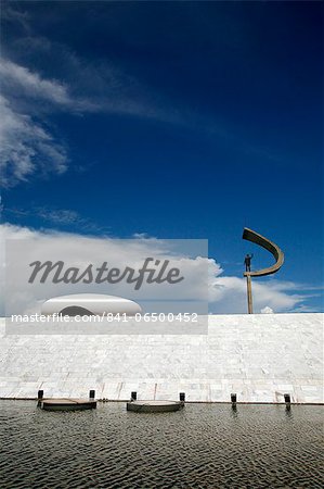 Memorial JK with the statue of Juscelino Kubitschek, designed by Oscar Niemeyer, Brasilia, Brazil, South America