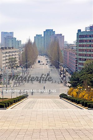 City streets, Hamhung, Democratic People's Republic of Korea (DPRK), North Korea, Asia