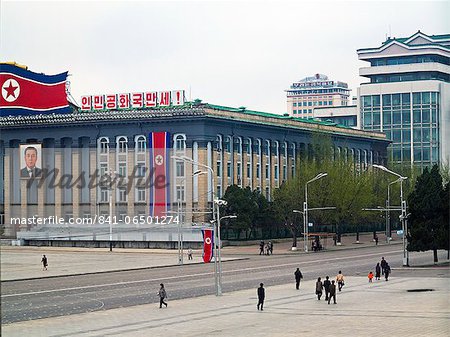 Kim Il Sung Square, Pyongyang, Democratic People's Republic of Korea (DPRK), North Korea, Asia
