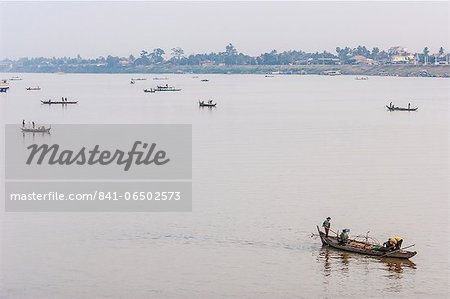 Fishermen at sunrise, Tonle Sap River, Phnom Penh, Cambodia, Indochina, Southeast Asia, Asia