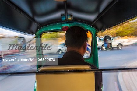 Tuk-tuk driver, Phnom Penh, Cambodia, Indochina, Southeast Asia, Asia