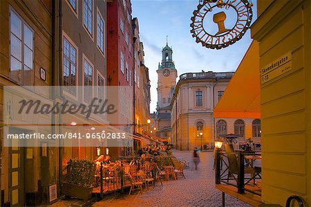 Stortorget Square cafes at dusk, Gamla Stan, Stockholm, Sweden, Scandinavia, Europe