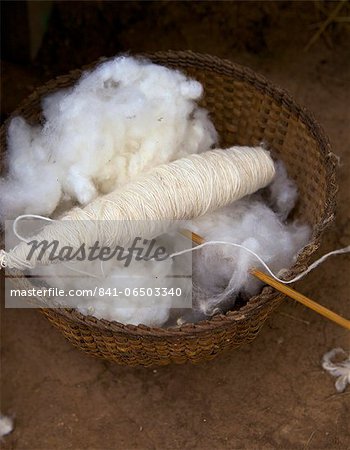 Spinning cotton, Chencha, Dorze, Ethiopia, Africa