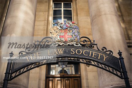 Crest and Sign Outside The Law Society, Chancery Lane, London, UK