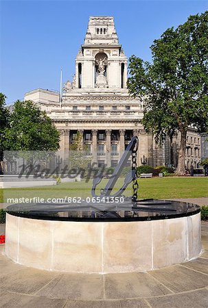 Europe, England, London, Trinity Square