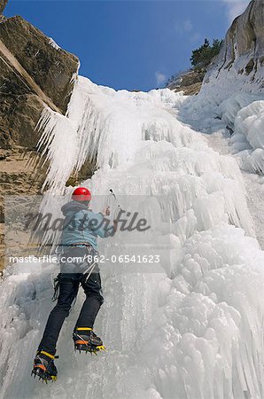 Europe, France, French Alps, Haute Savoie, Chamonix, ice climbing