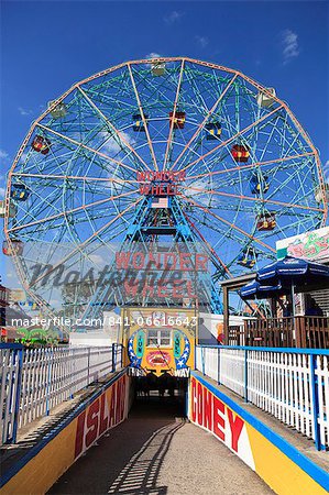 Denos Wonder Wheel, Amusement Park, Coney Island, Brooklyn, New York City, United States of America, North America