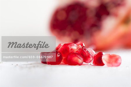 Pomegranate seeds (close up)