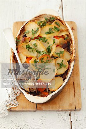 Potato bake with sauerkraut and mushrooms