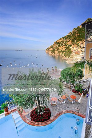 Italy, Campania, Salerno district, Peninsula of Sorrento, Positano. Hotel Marincanto, pool.