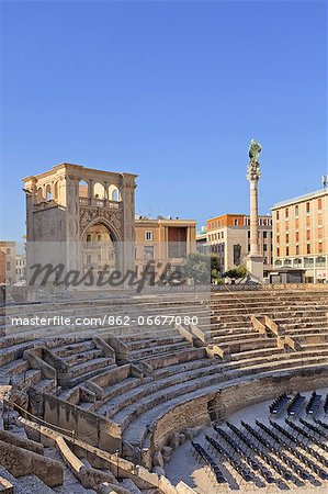 Italy, Apulia, Lecce district, Salentine Peninsula, Salento, Lecce. Piazza SantOronzo, Roman amphitheatre, theater and Colonna di SantOronzo