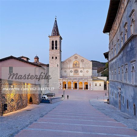 Italy, Umbria, Perugia district, Spoleto, View of the Duomo, Santa Maria Assunta Cathedral,.