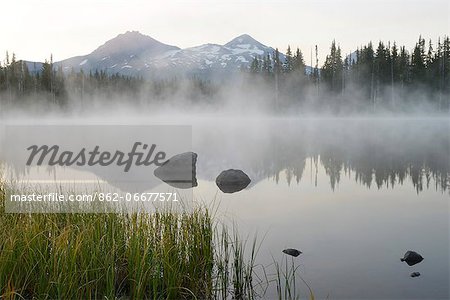 Scott Lake, Three Sisters, Cascade Mountains, Central Oregon, Lane County, Oregon, USA