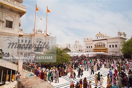 Devotees at a temple, Golden Temple, Amritsar, Punjab, India