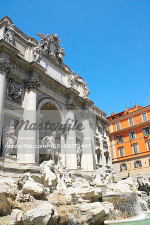 Fountain di Trevi in Rome. Summer day