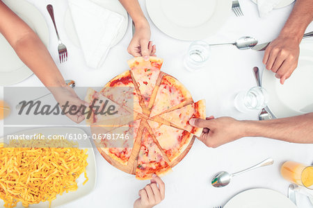 Hands Choosing Slice Of Pizza Fotografie Stock Masterfile Premium Royalty Free Codice 6109