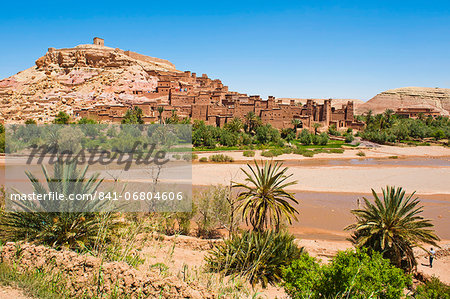 Kasbah Ait Ben Haddou and the Ounila River, UNESCO World Heritage Site, near Ouarzazate, Morocco, North Africa, Africa