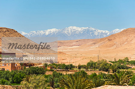 Snow capped High Atlas Mountains from Kasbah Ait Ben Haddou, near Ouarzazate, Morocco, North Africa, Africa