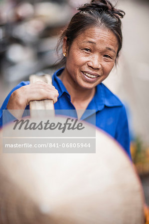 Market trader, Hanoi, Vietnam, Indochina, Southeast Asia, Asia