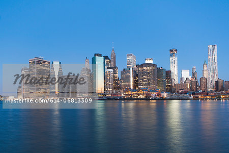 Manhattan skyline at sunset, New York City, USA Manhattan skyline at sunset, New York City, USA