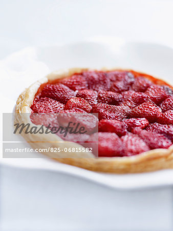 Hot strawberry tart