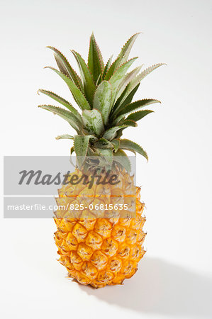 Cut-out pineapple