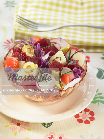 Beetroot,radish,red cabbage,tomato,seaweed and yuca salad